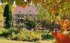 Oaktree Guest House